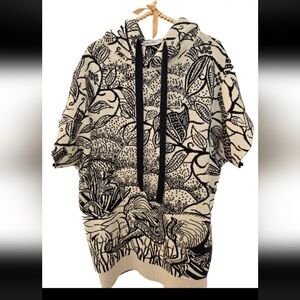 Christian Dior Short Slv Navy/Ecru Cashmere Hooded Toile de Jouy Motif IT40 XL